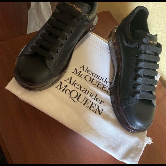 Alexander McQueen oversized sneaker